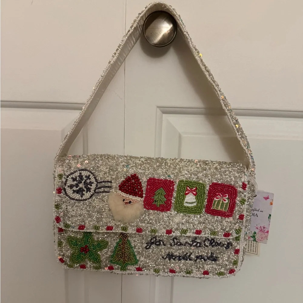 Handcrafted in India Beaded Bag Santa, Gifts, Christmas Tree - Picture 5 of 7